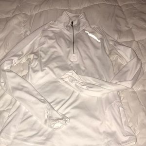 COPY - Brooks half zip